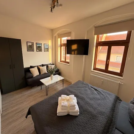 Moderne Mit Balkon In *